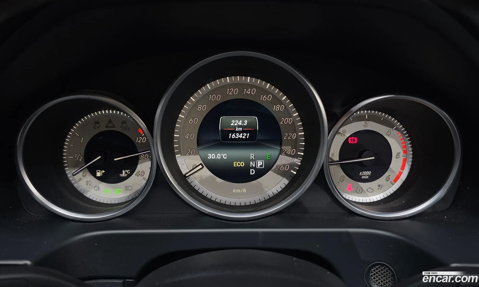 Mercedes-Benz E-Class W212 2015 WDDHF0AB2FB152186 — 3