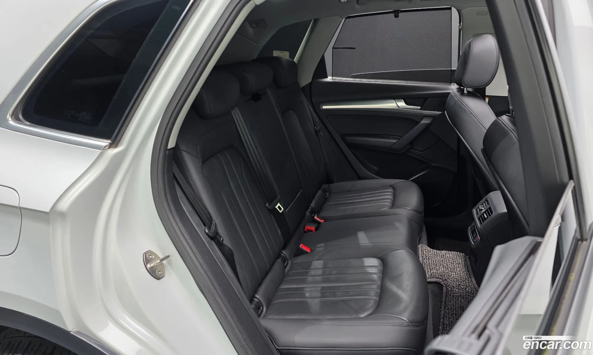 Audi Q5 2021 WAUZZZFY4M2114363 — 31