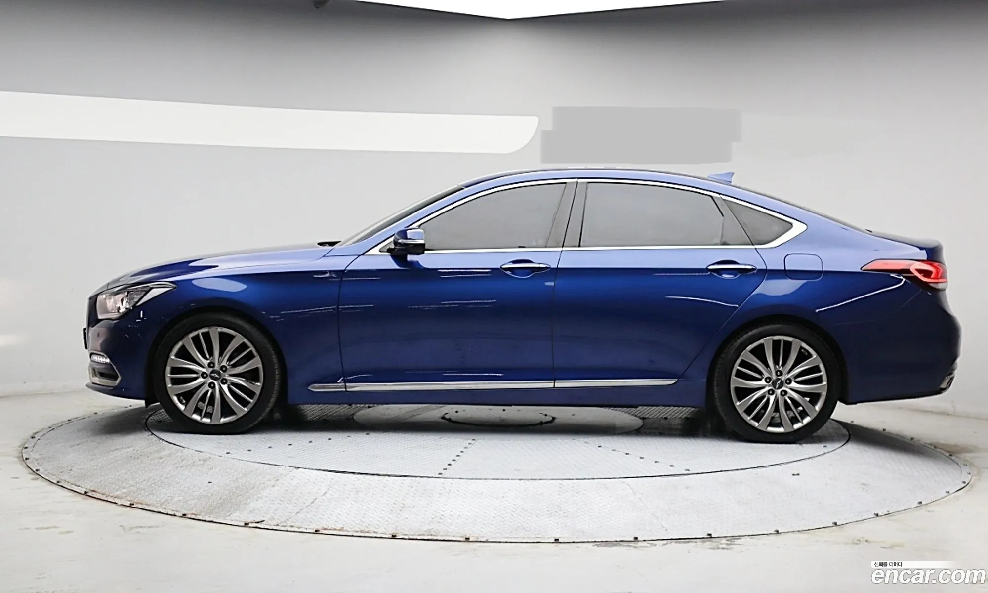 Genesis G80 2017 — 19
