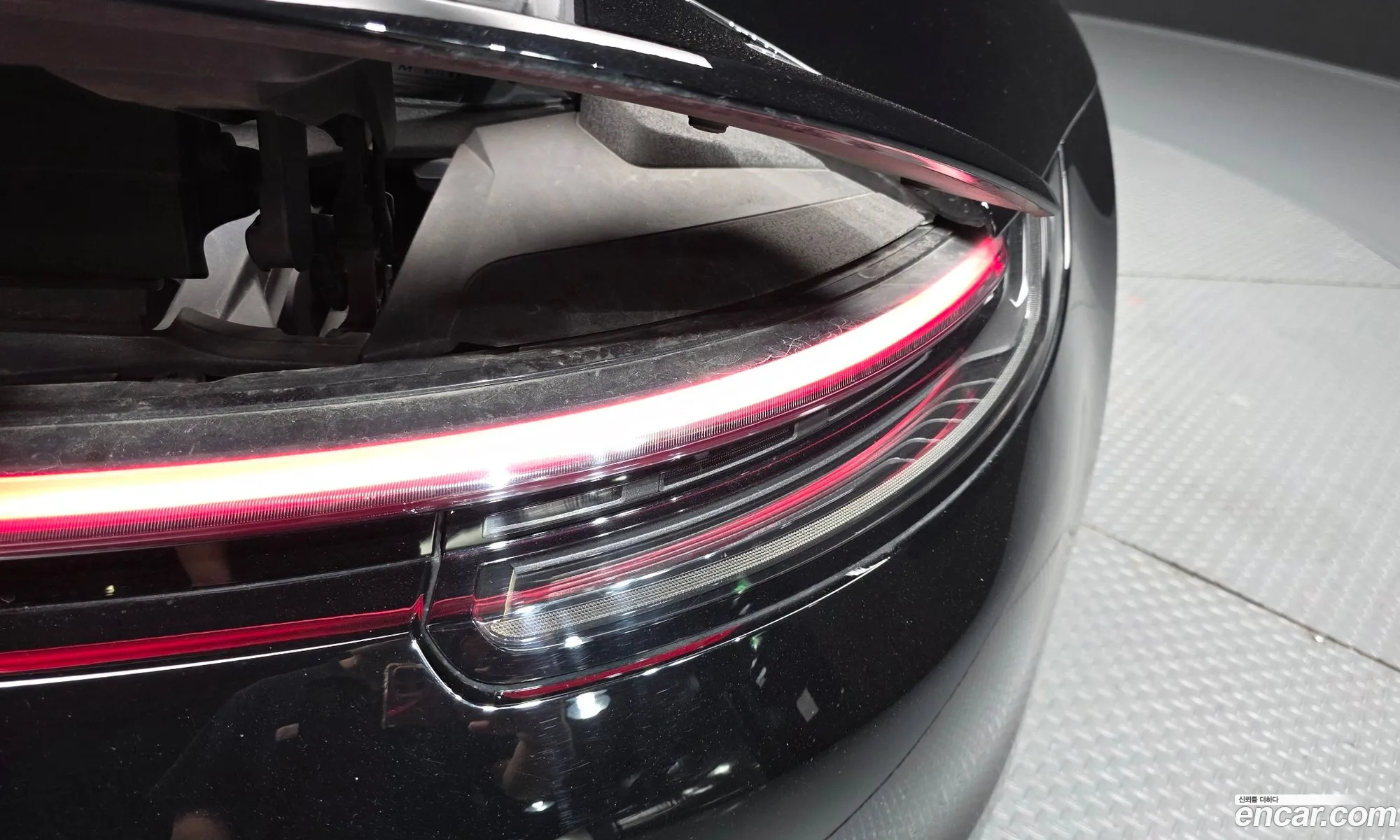 Porsche 911 2023 WP0AB2995PS220227 — 28