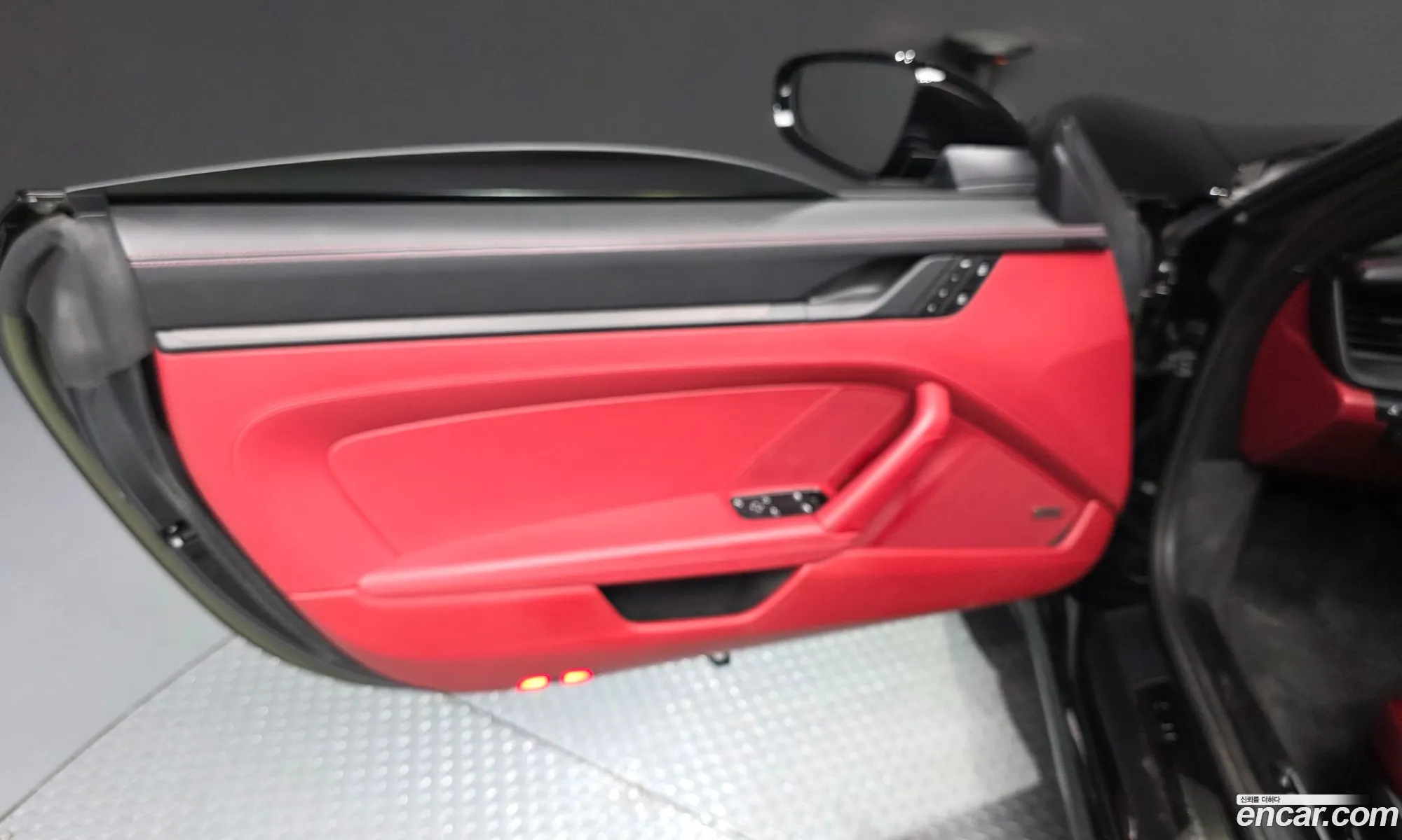 Porsche 911 2023 WP0AB2995PS220227 — 30