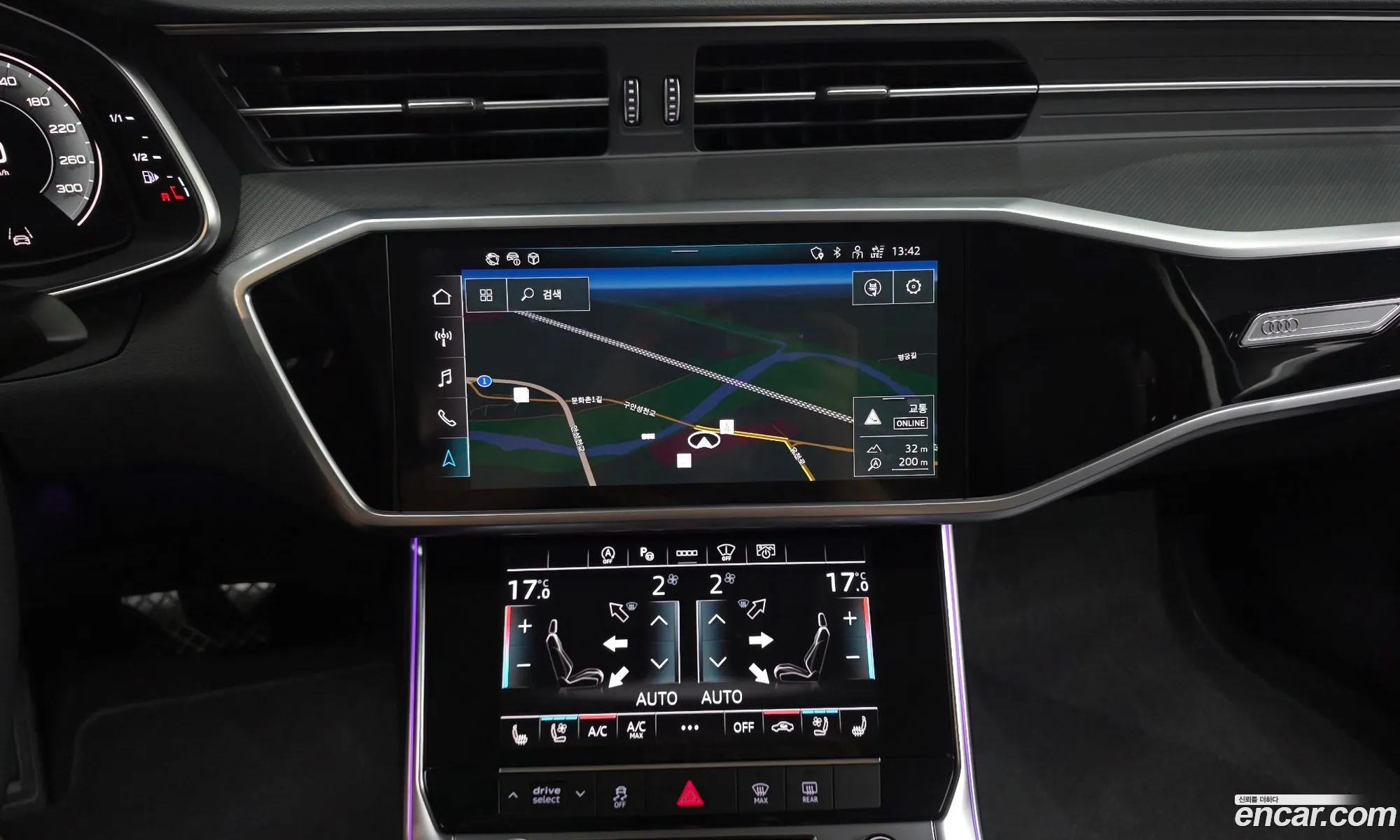 Audi A6 2022 WAUZZZF29PN003550 — 25