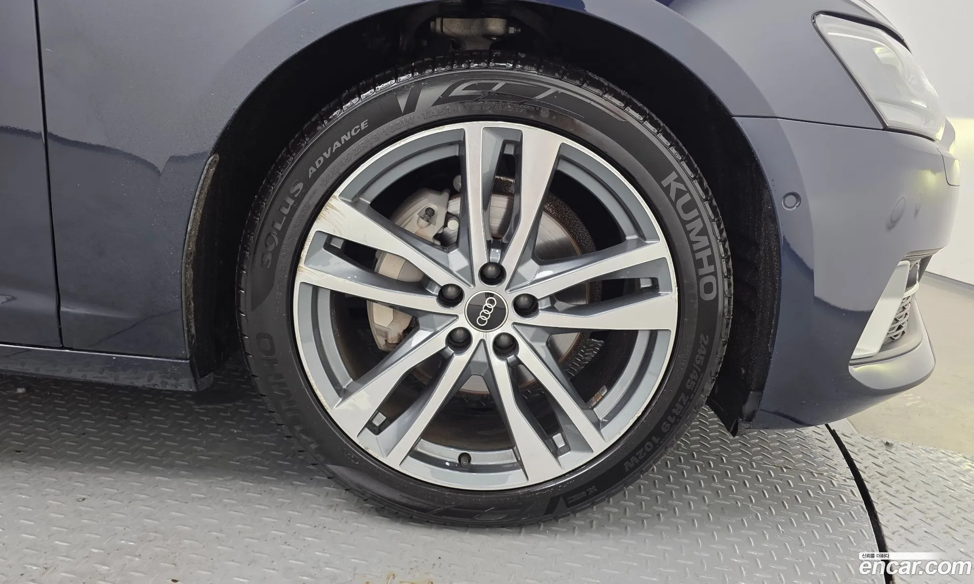 Audi A6 2022 WAUZZZF29PN003550 — 2