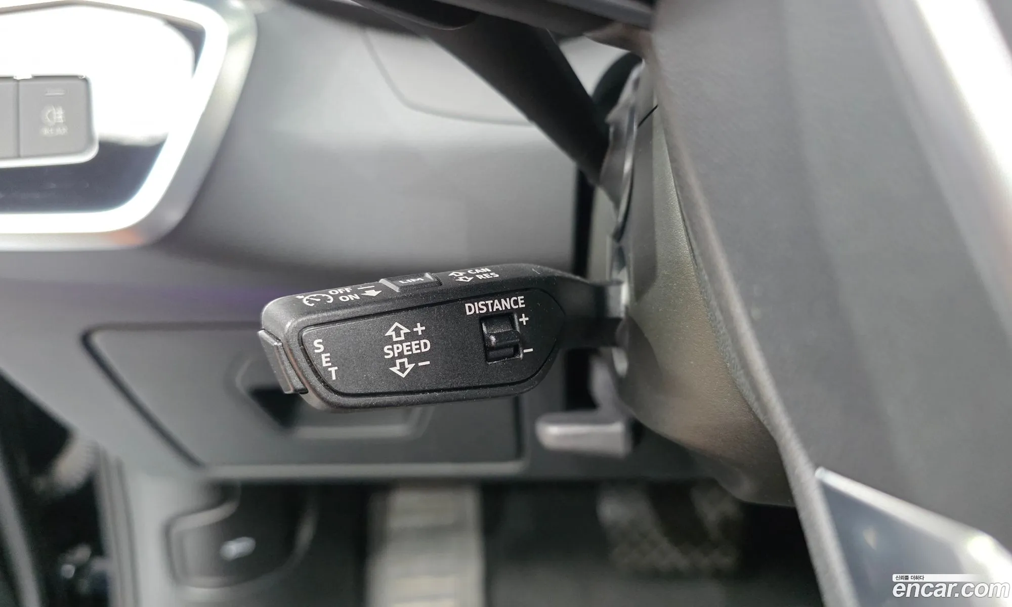Audi A6 2022 WAUZZZF29PN003550 — 34