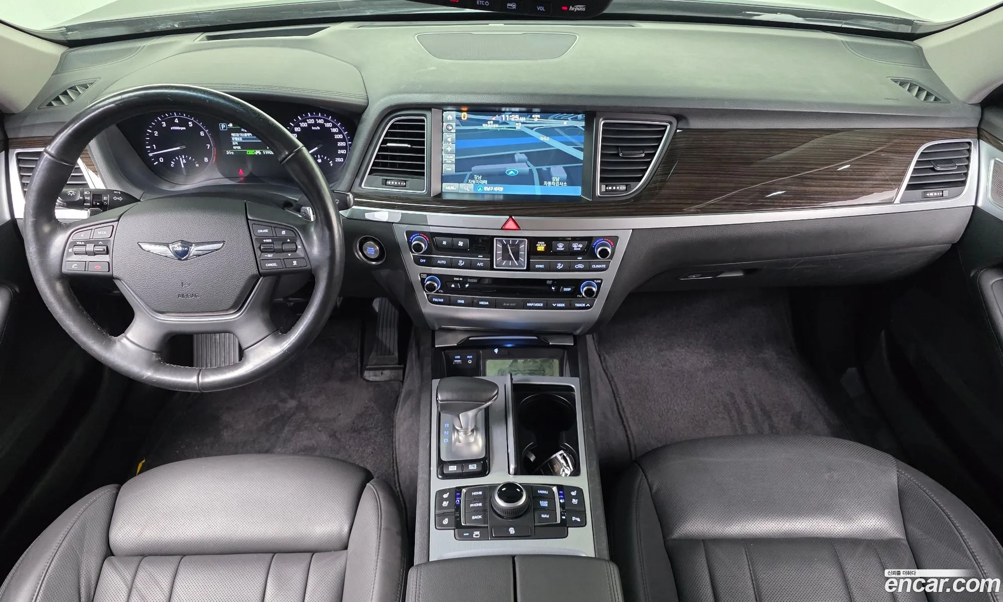 Genesis G80 2016 KMHGM41DDHU184271 — 3