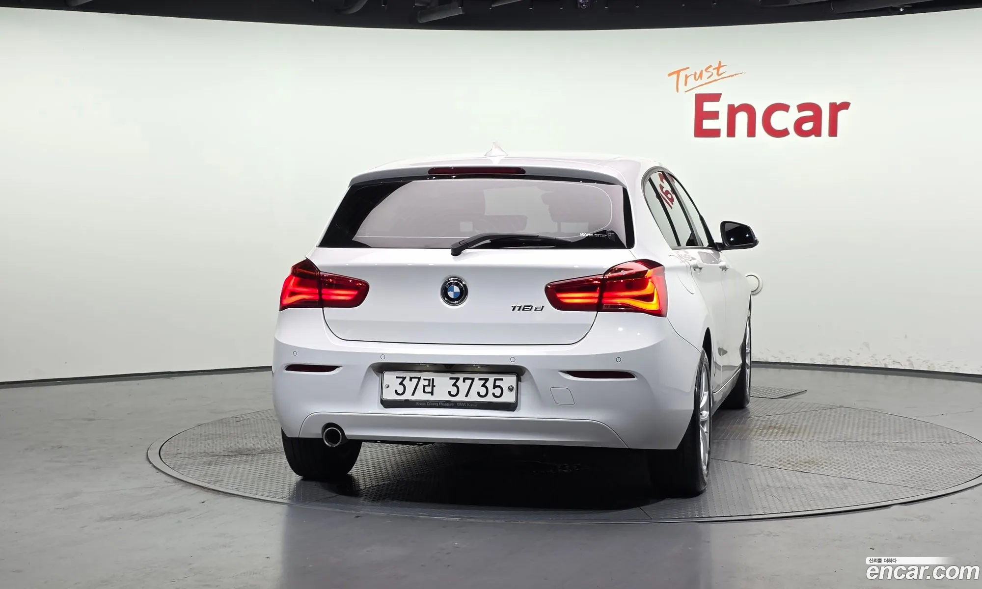 BMW 1 Series 2016 WBA1S5107H5D29013 — 18