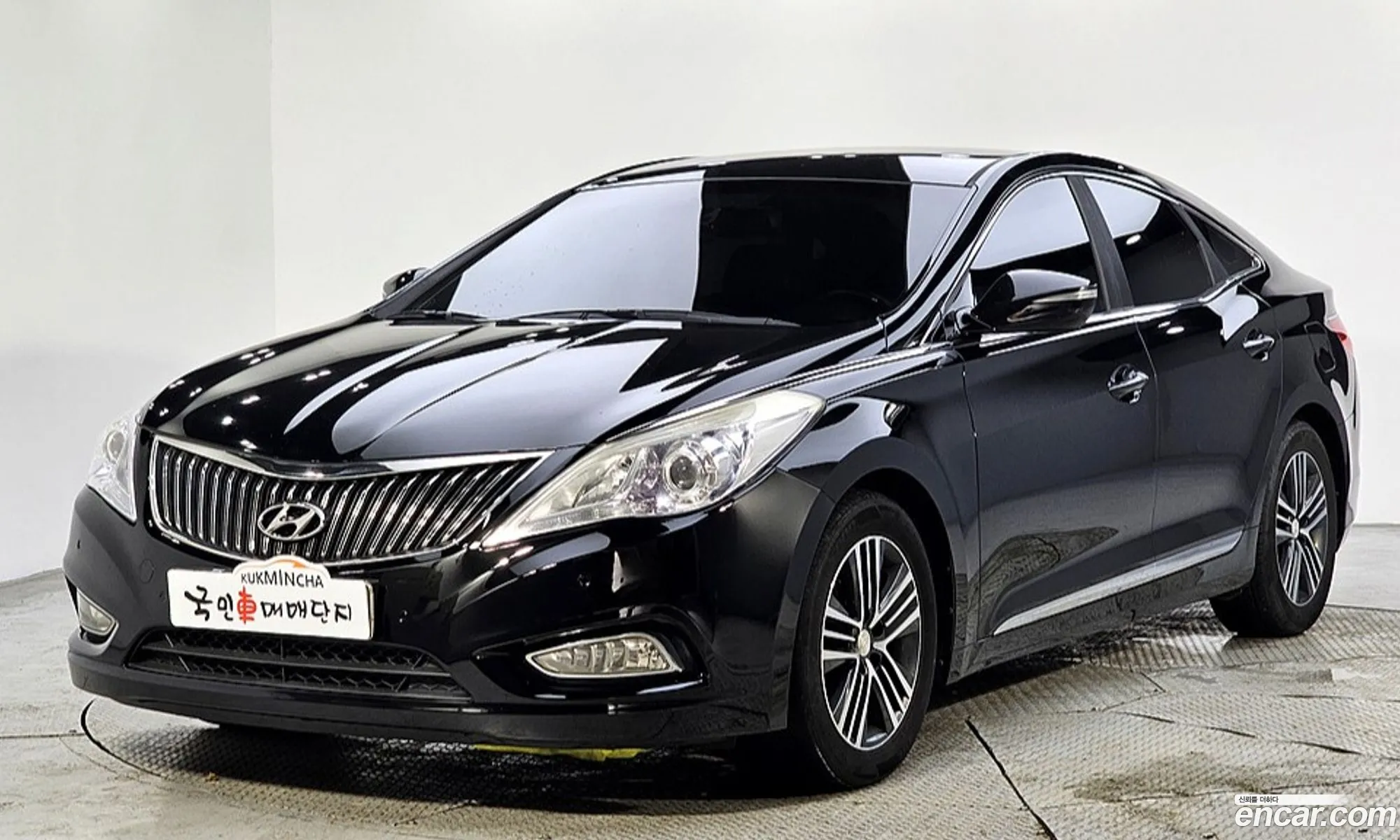 Hyundai Grandeur HG 2014 — 15