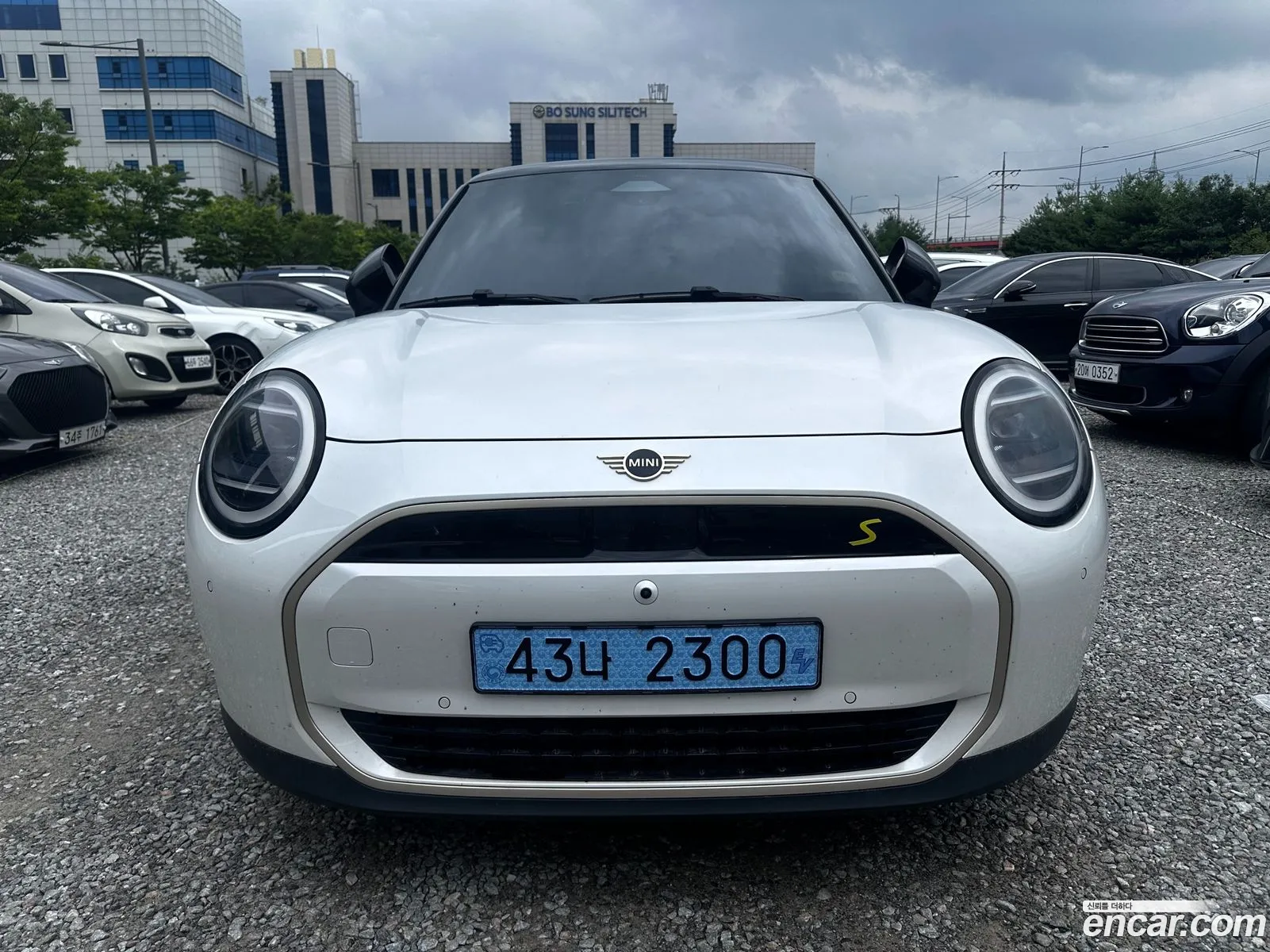 Mini Cooper Electric 2024 — 10