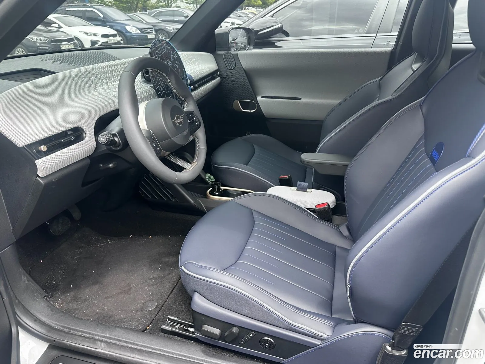 Mini Cooper Electric 2024 — 8