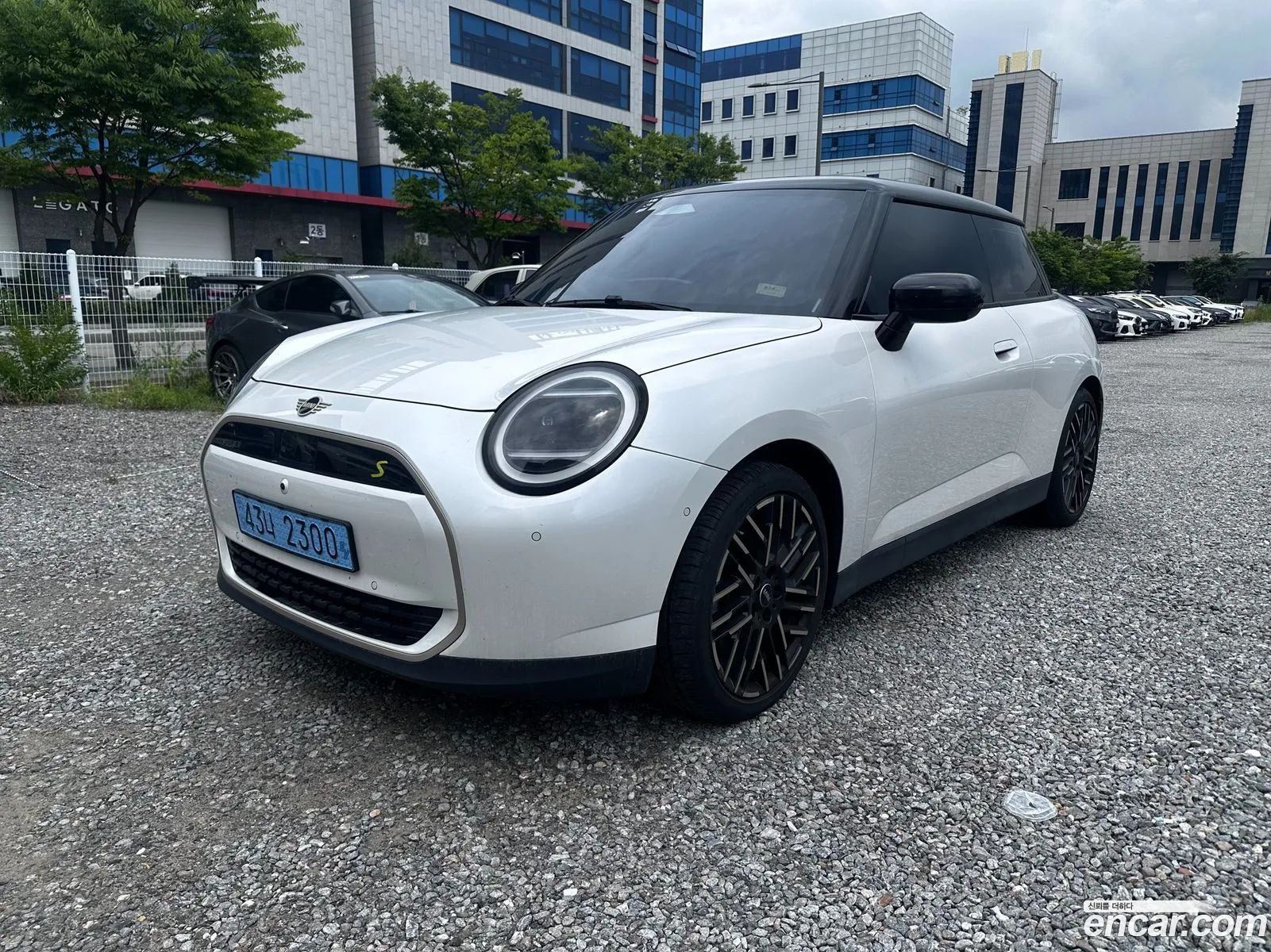 Mini Cooper Electric 2024 — 12