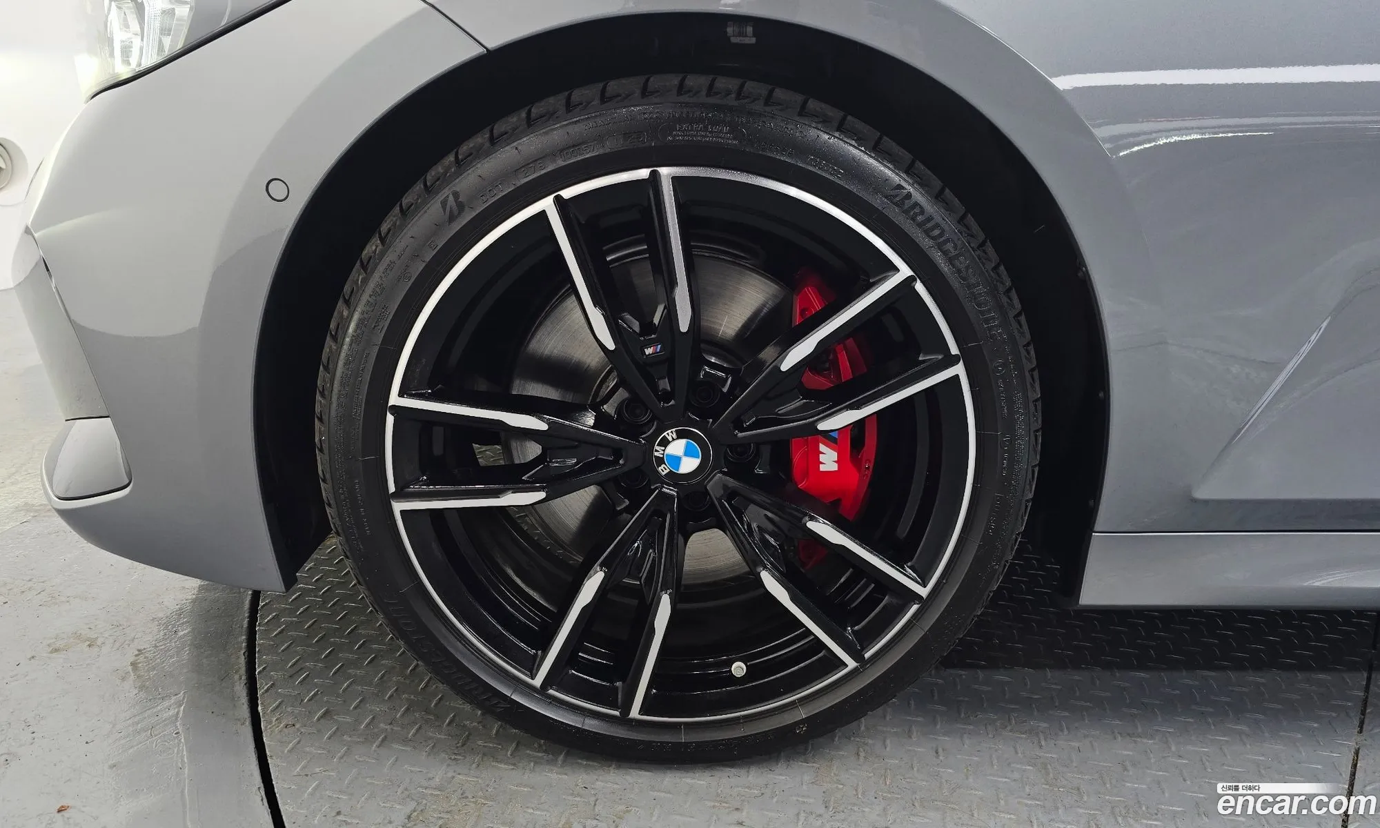 BMW 3 Series 2025 — 5