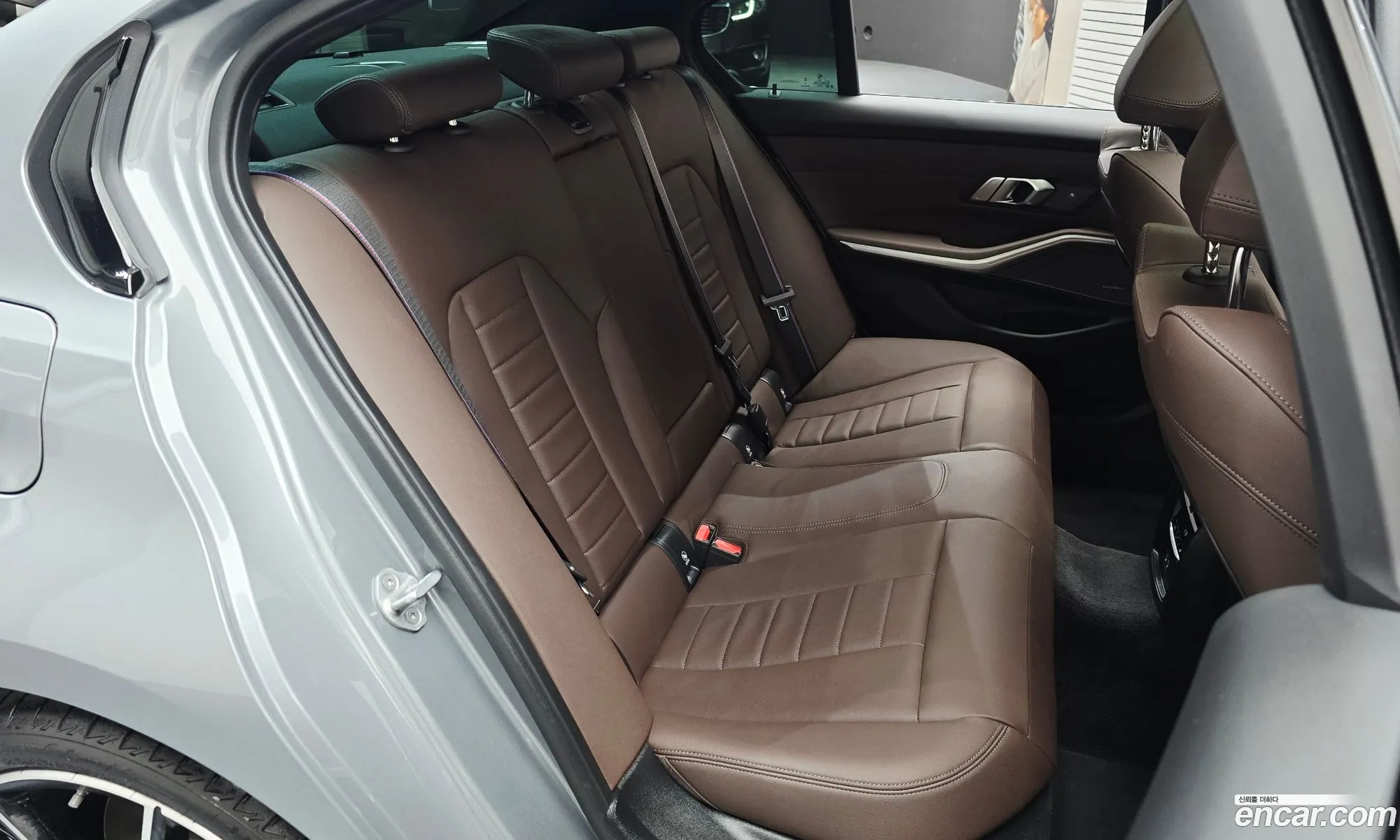 BMW 3 Series 2025 — 10