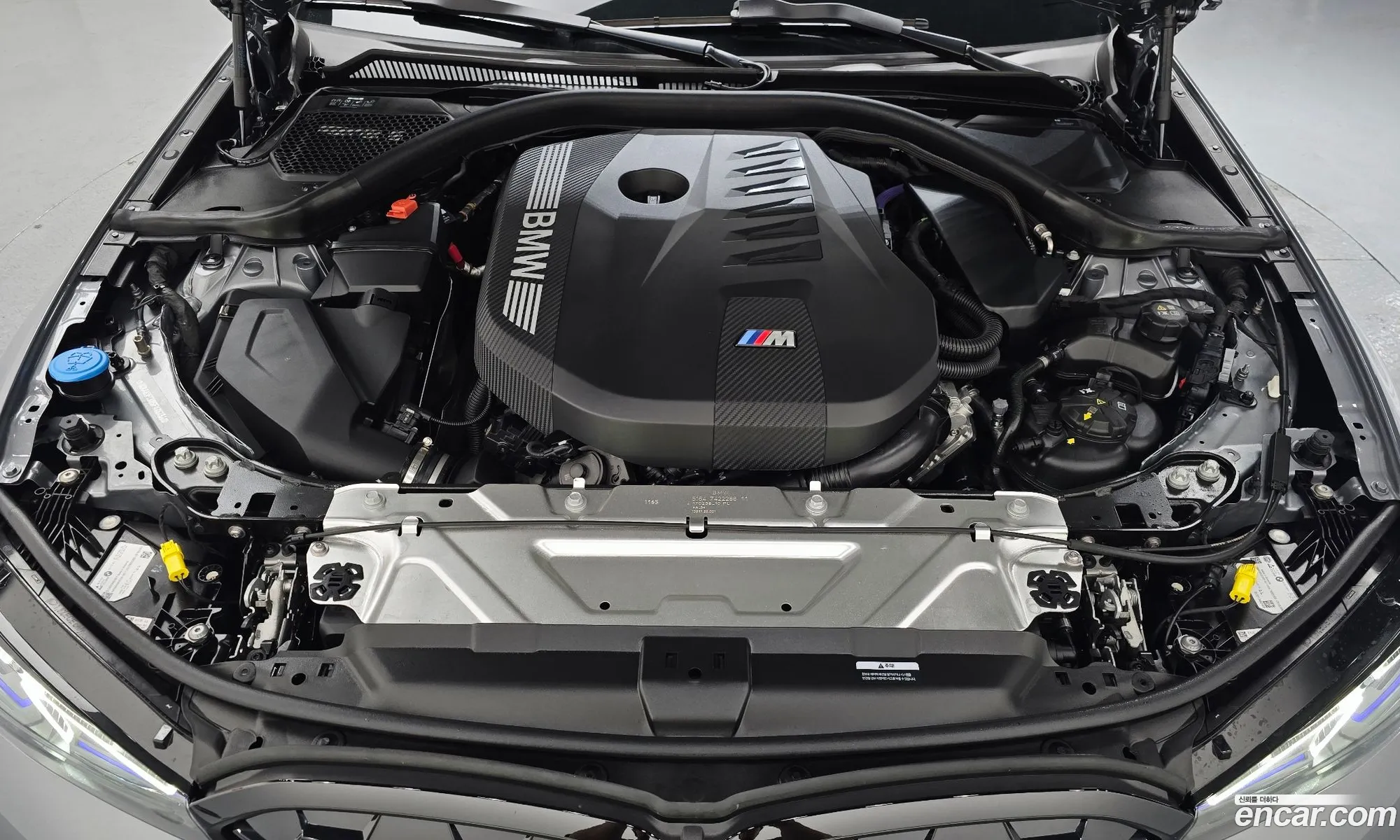 BMW 3 Series 2025 — 34