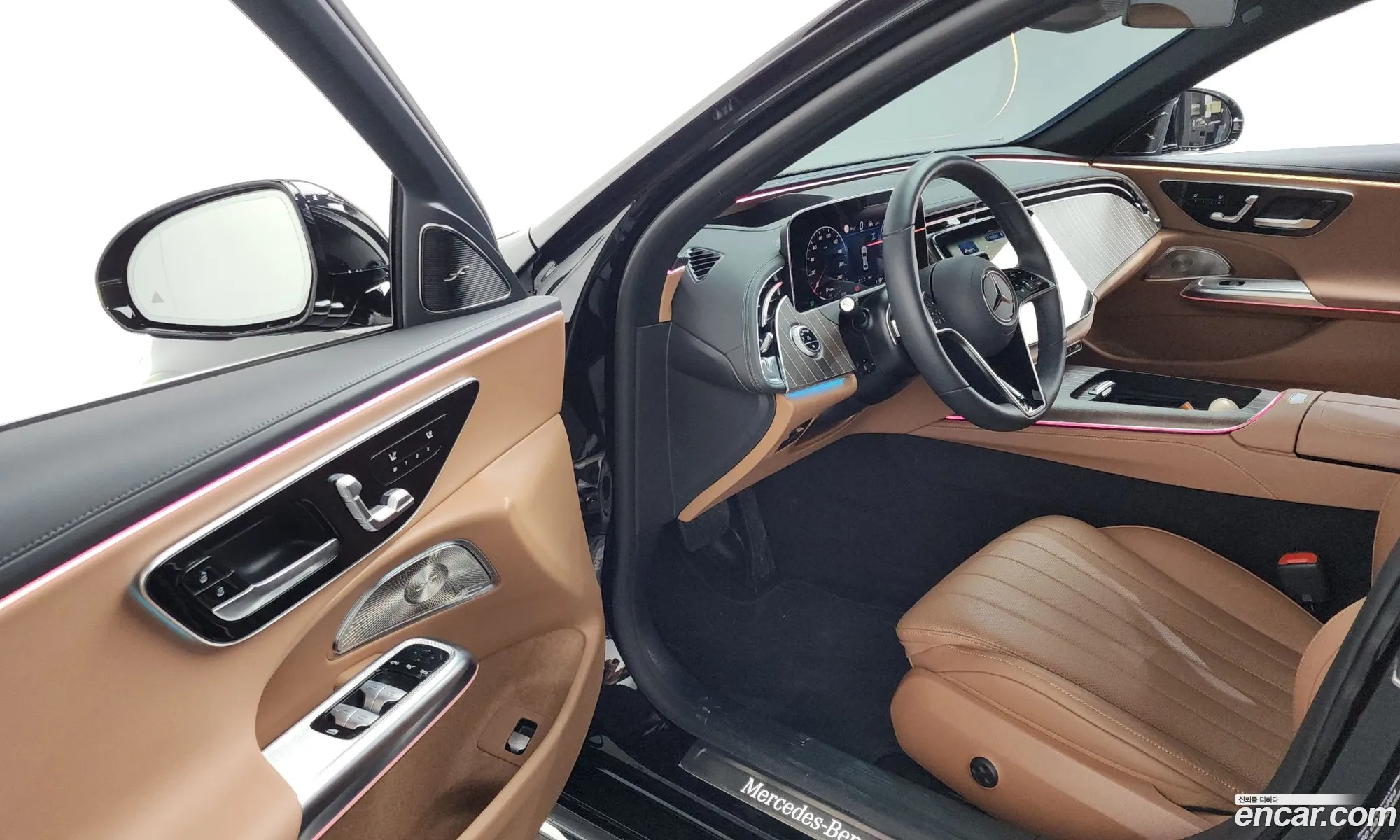 Mercedes-Benz E-Class W214 2024 — 4