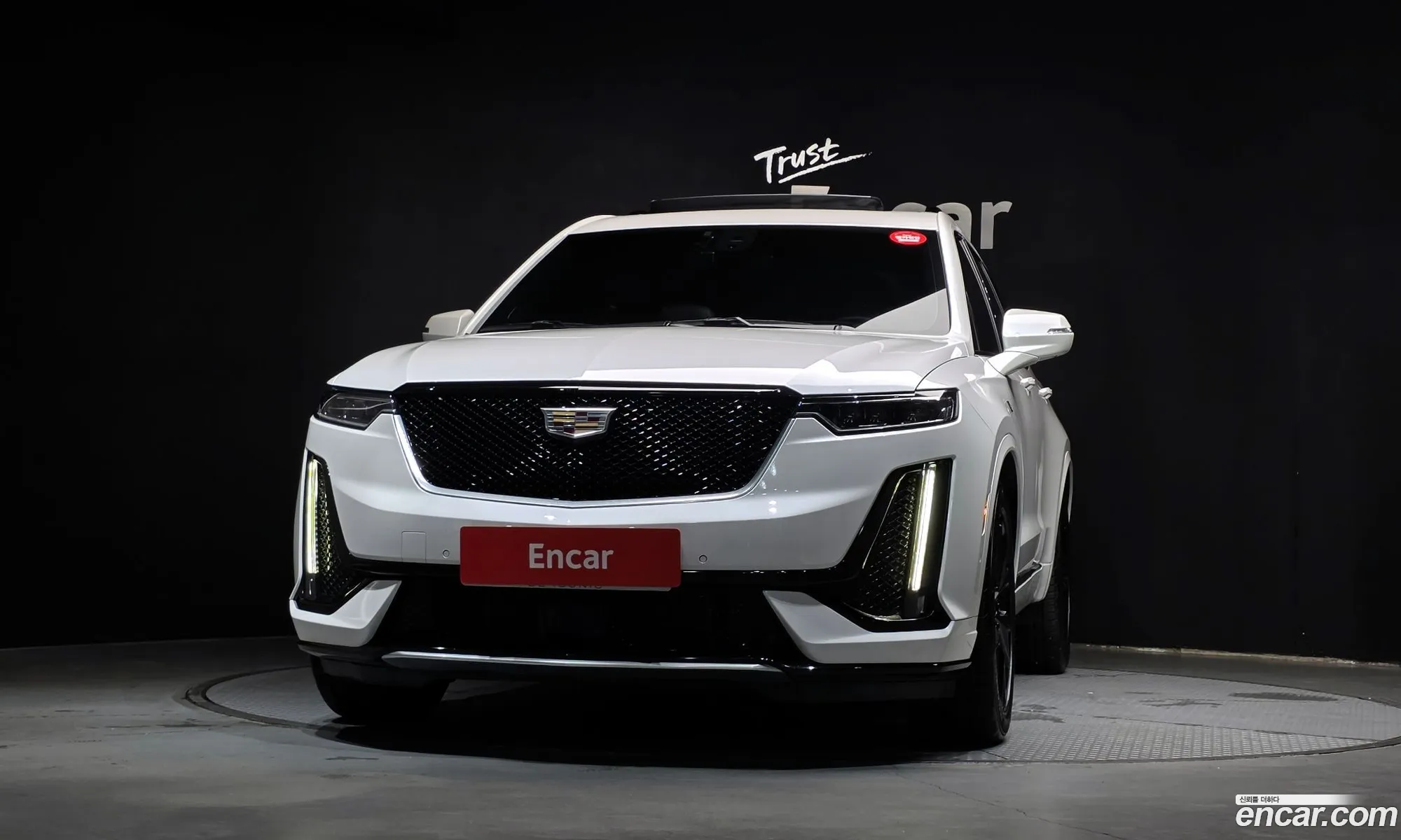 Cadillac XT6