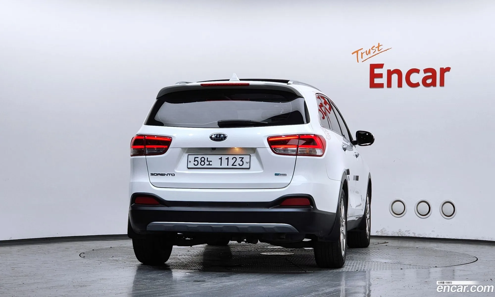 Kia Sorento 2014 KNAPK81ABFA030560 — 2