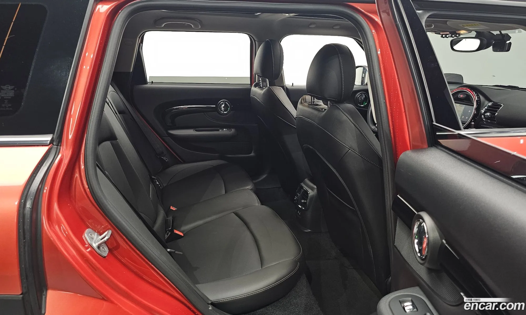Mini Cooper Clubman 2019 — 24