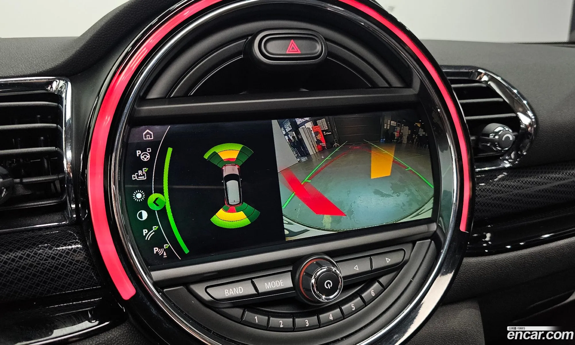 Mini Cooper Clubman 2019 — 25