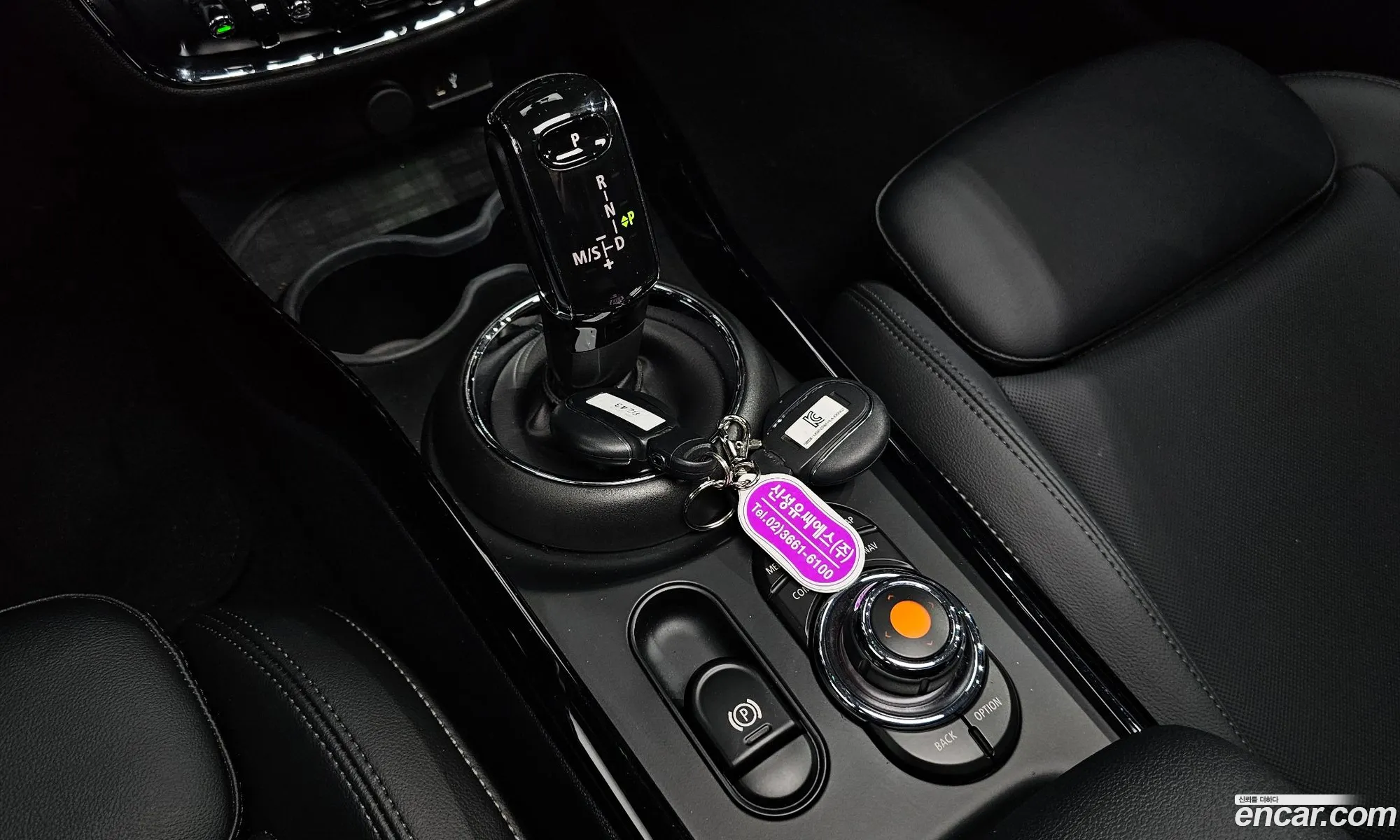 Mini Cooper Clubman 2019 — 19