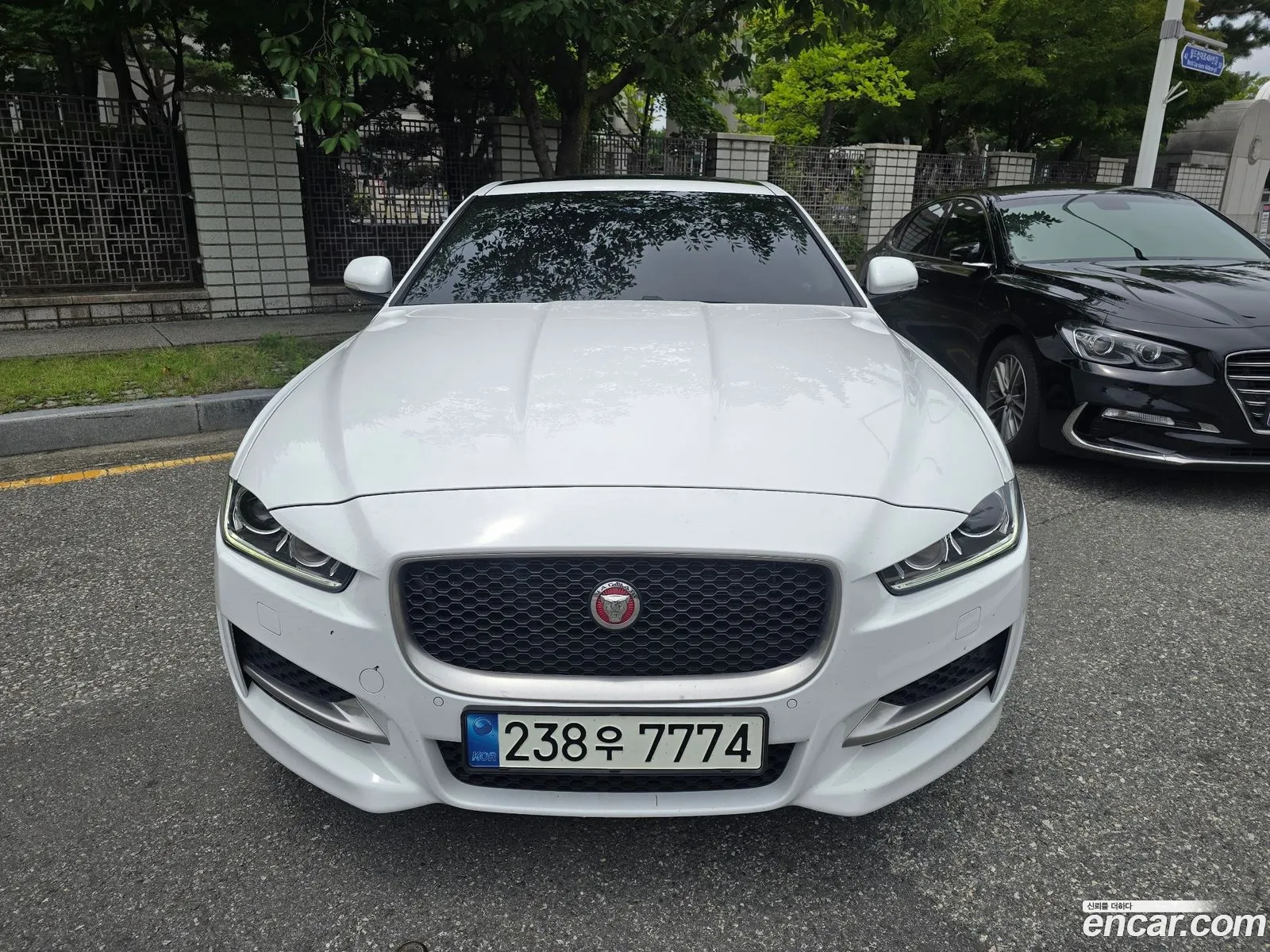 Jaguar XE 2019 — 15