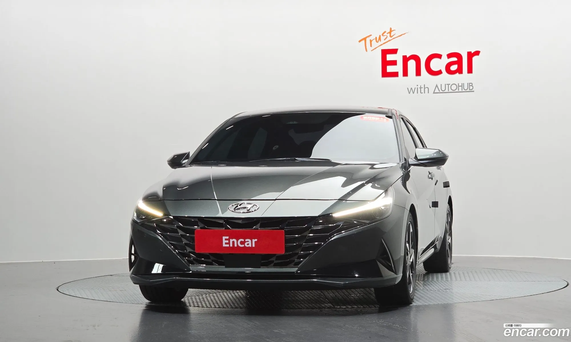 Hyundai Elantra 2022 — 3