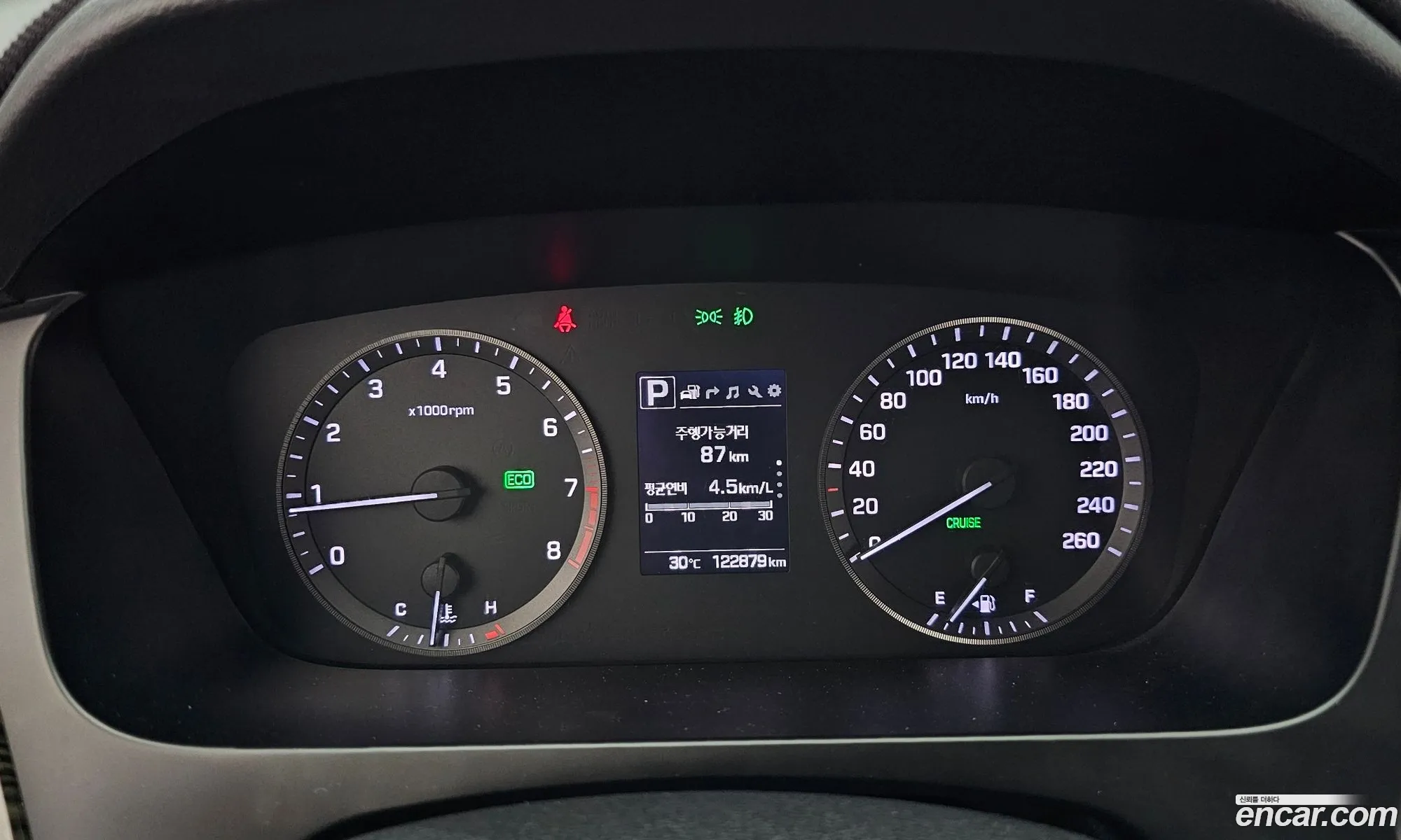 Hyundai LF Sonata 2016 — 30