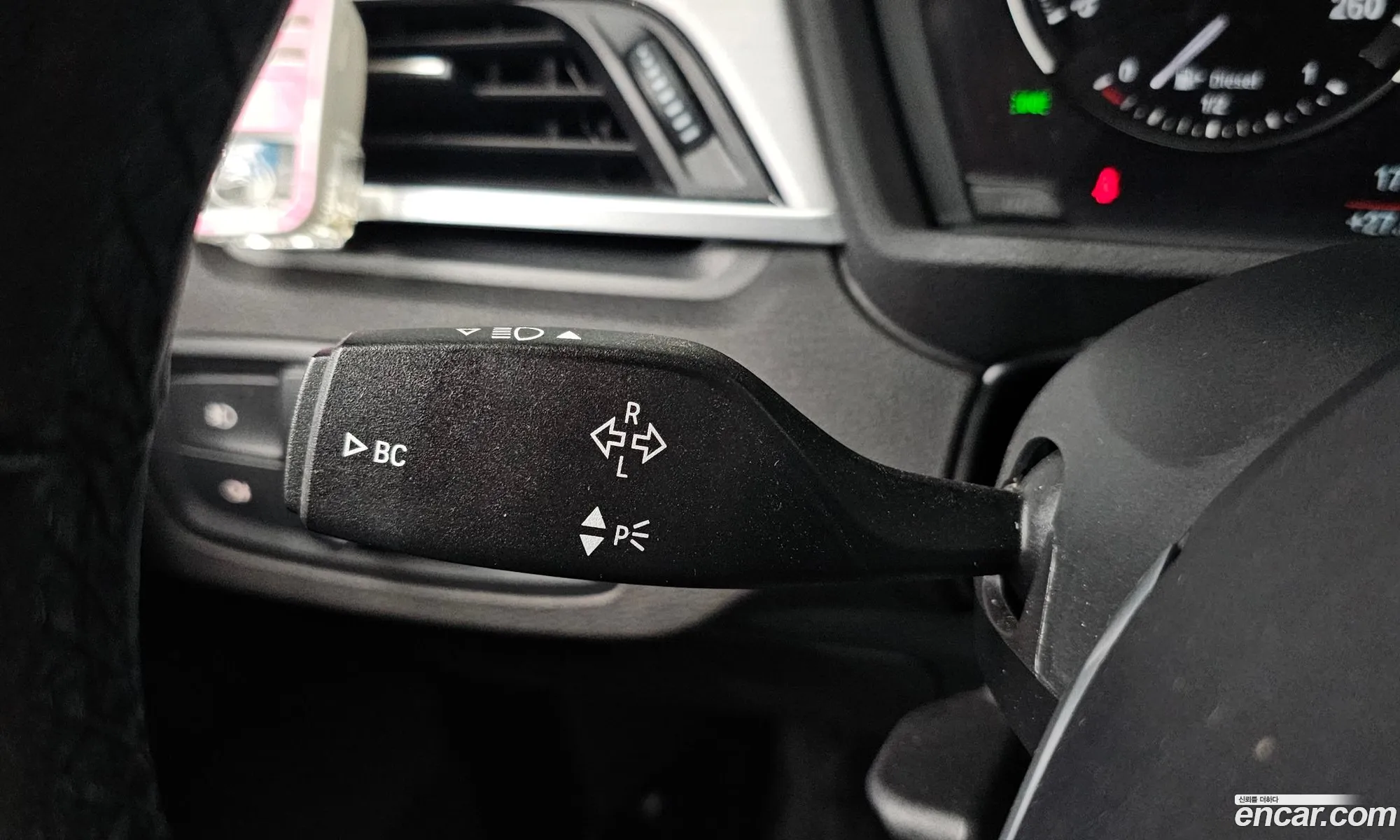 BMW X1 2020 WBA31AD04L5P96637 — 31