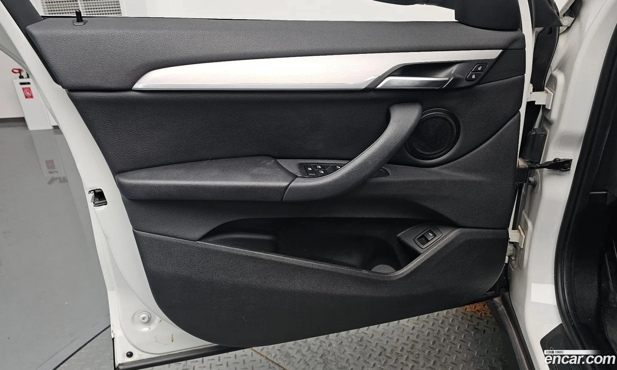 BMW X1 2020 WBA31AD04L5P96637 — 33
