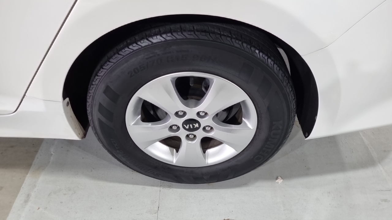 Kia K5 2013 — 18