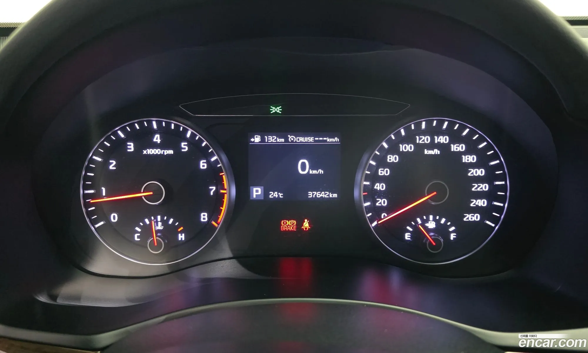 Kia K7 2018 — 14