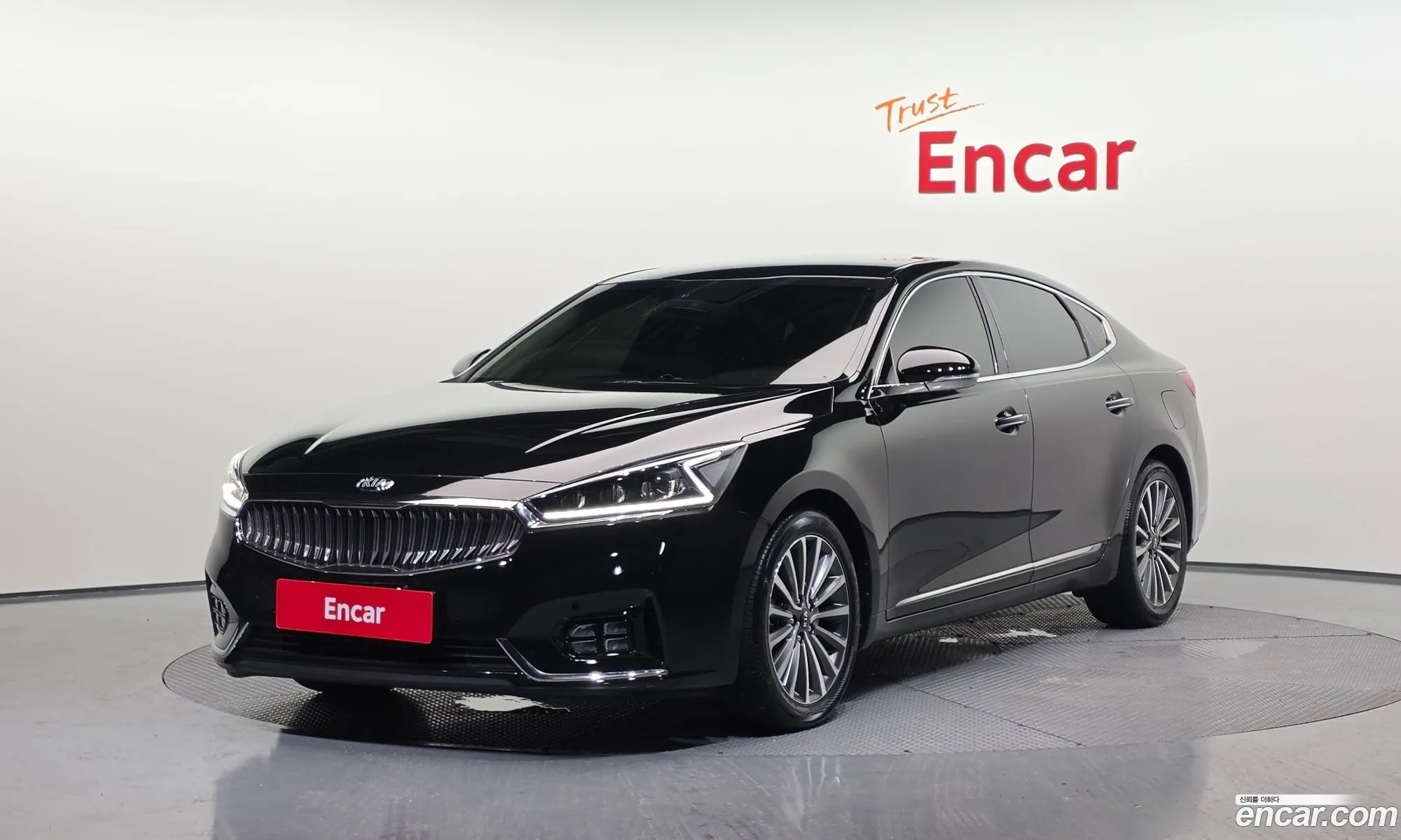 Kia K7 2018 — 2