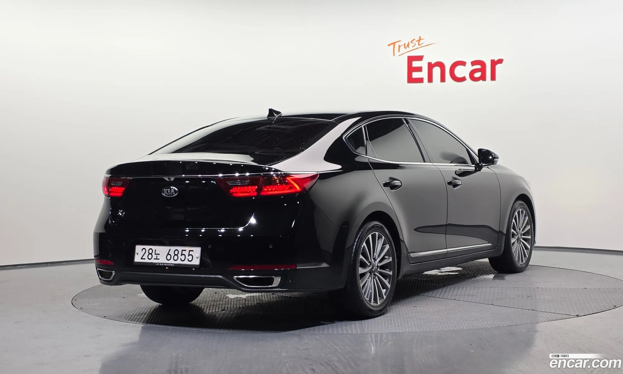 Kia K7 2018 — 15