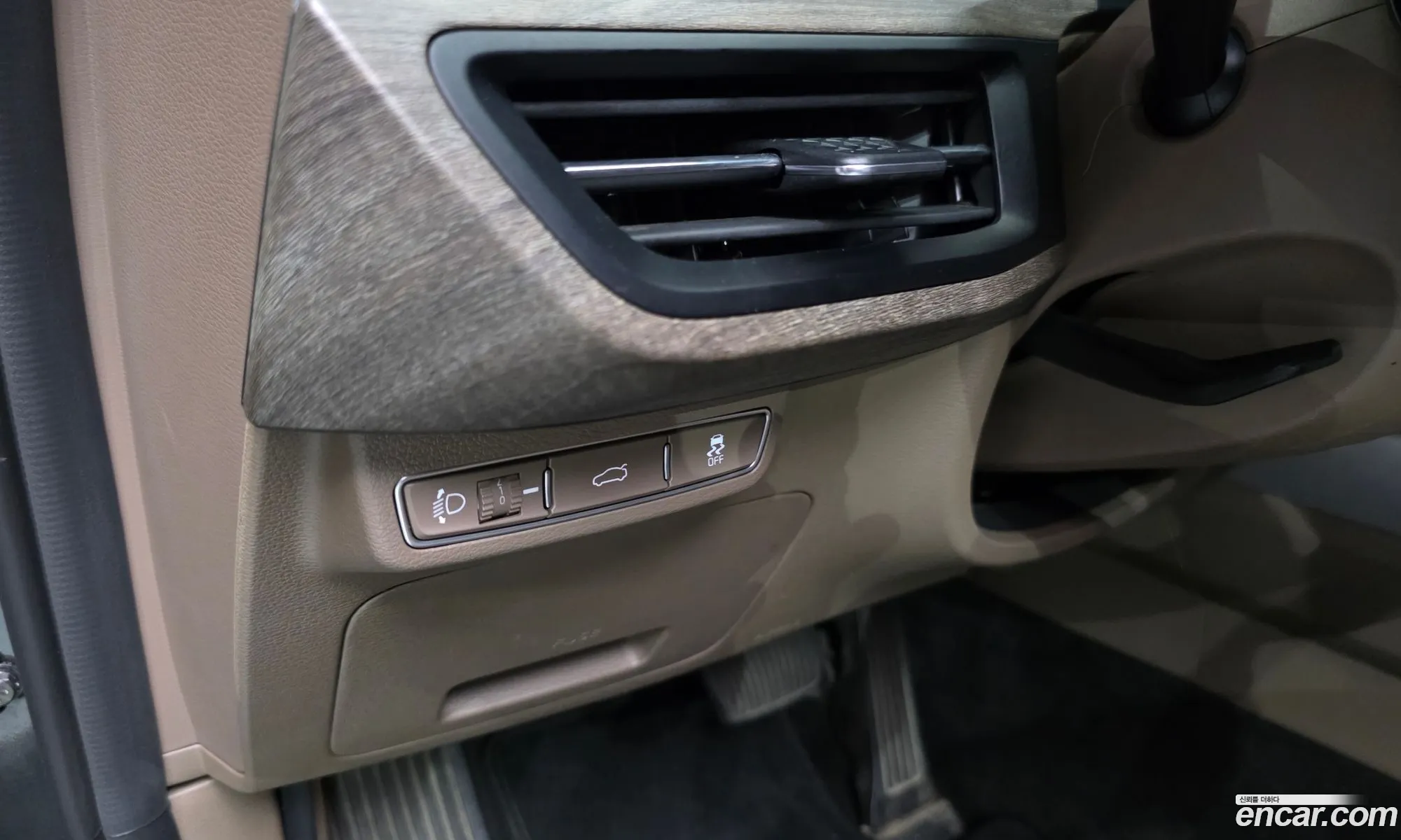 Kia K8 2021 KNAM241BBNA012254 — 9