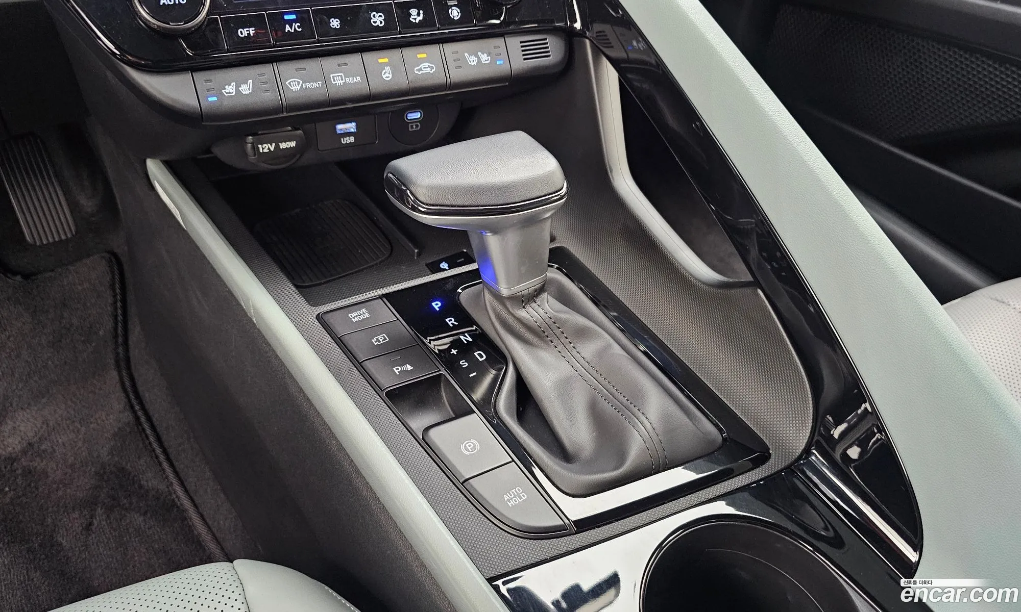 Hyundai Elantra 2024 — 11