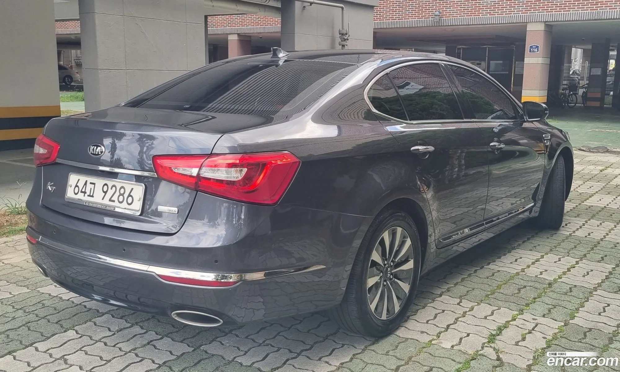 Kia K7 Hybrid 2014 — 12