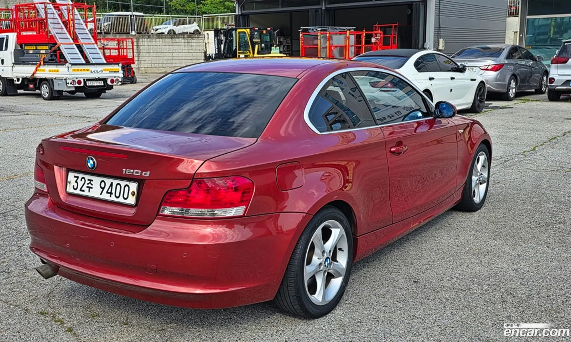 BMW 1 Series 2009 — 16