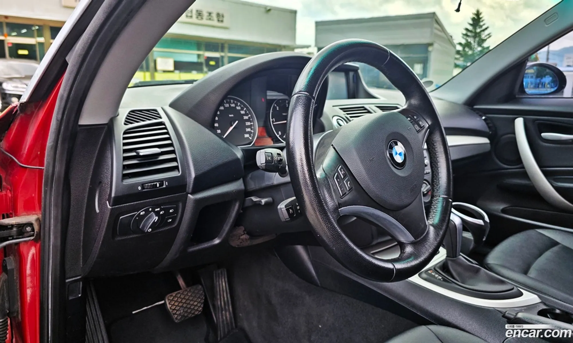 BMW 1 Series 2009 — 4