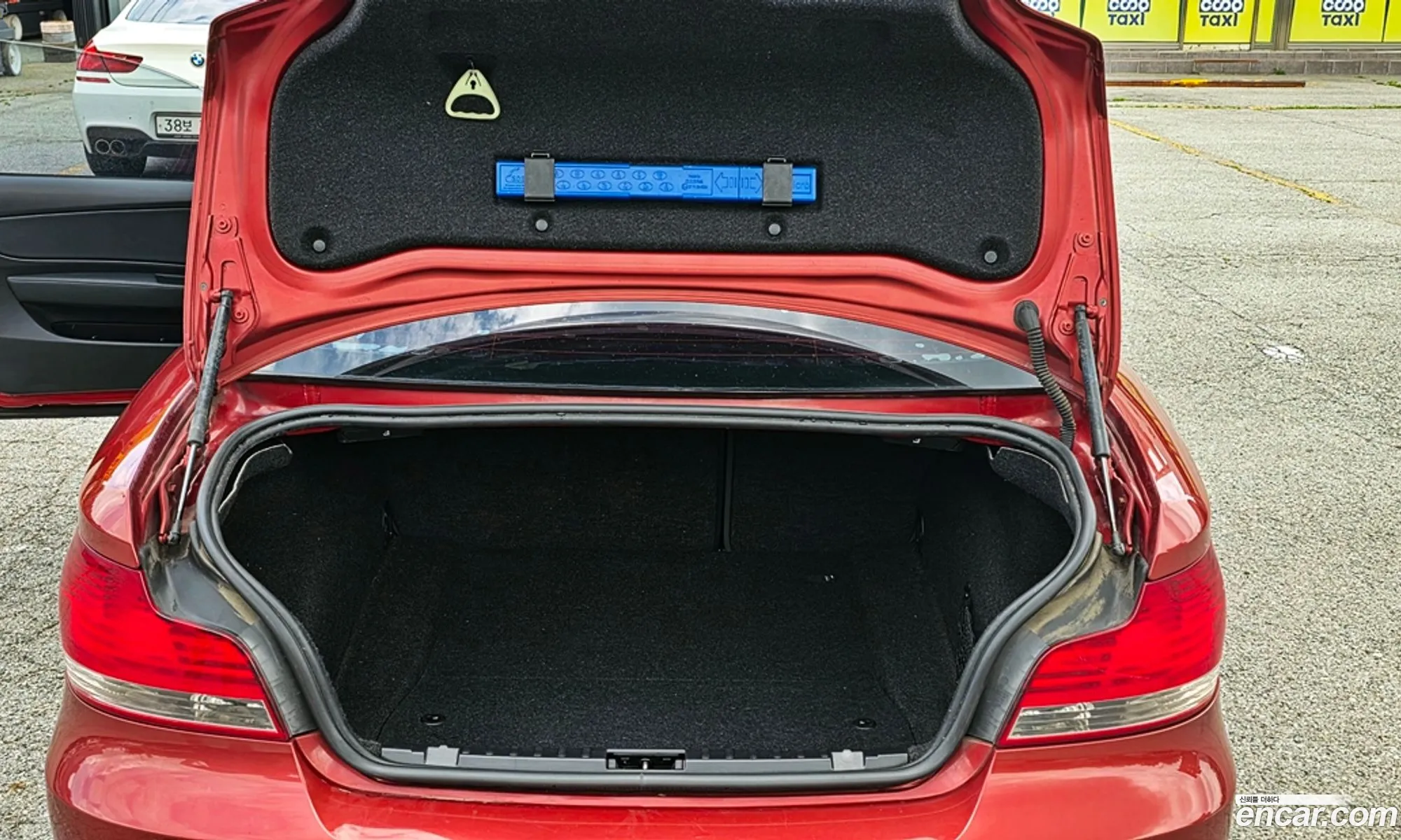 BMW 1 Series 2009 — 18
