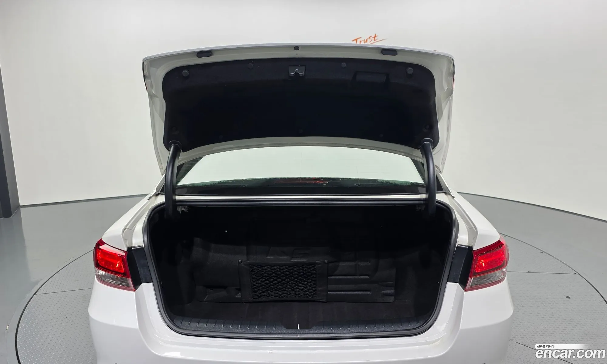 Kia K5 2017 — 14