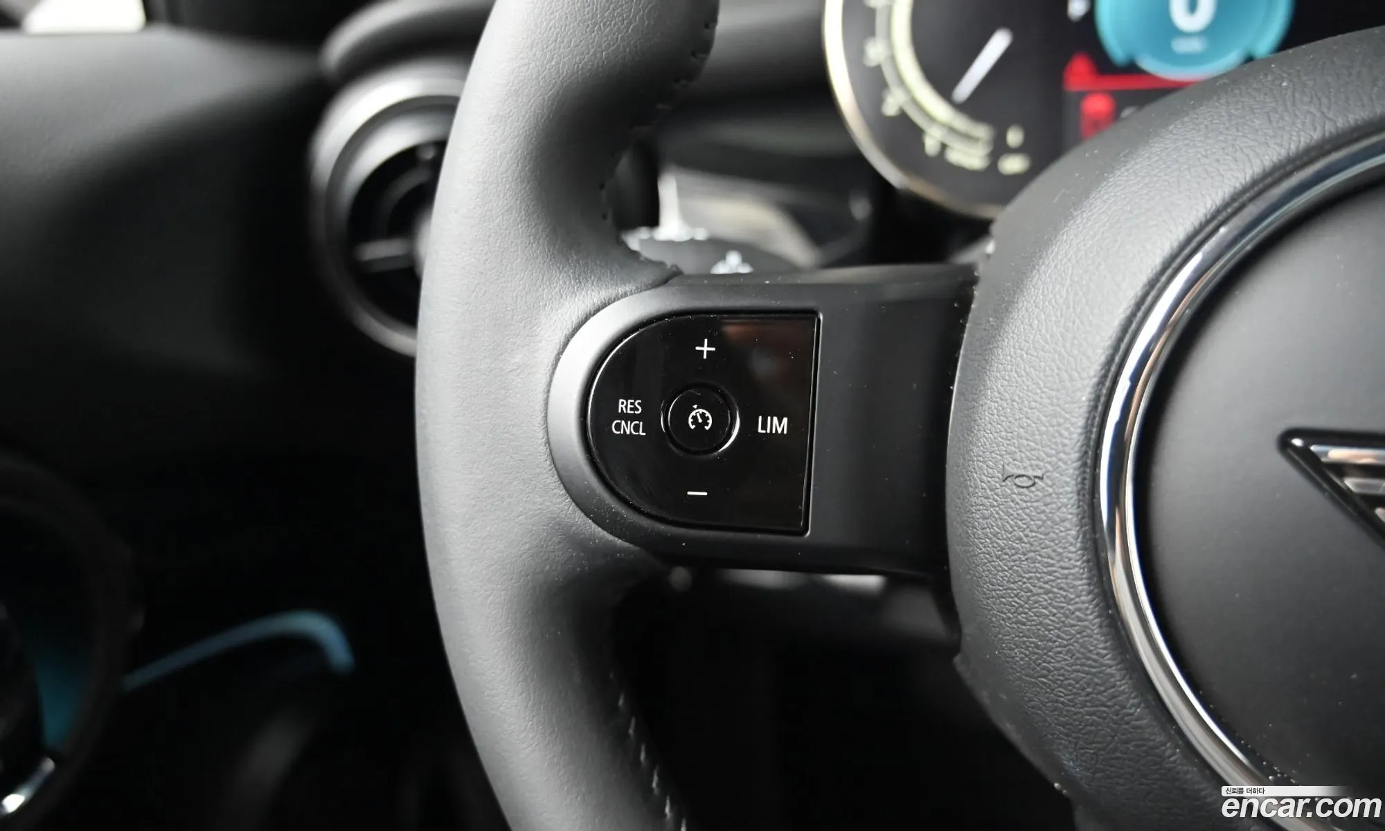 Mini Cooper 2022 — 11