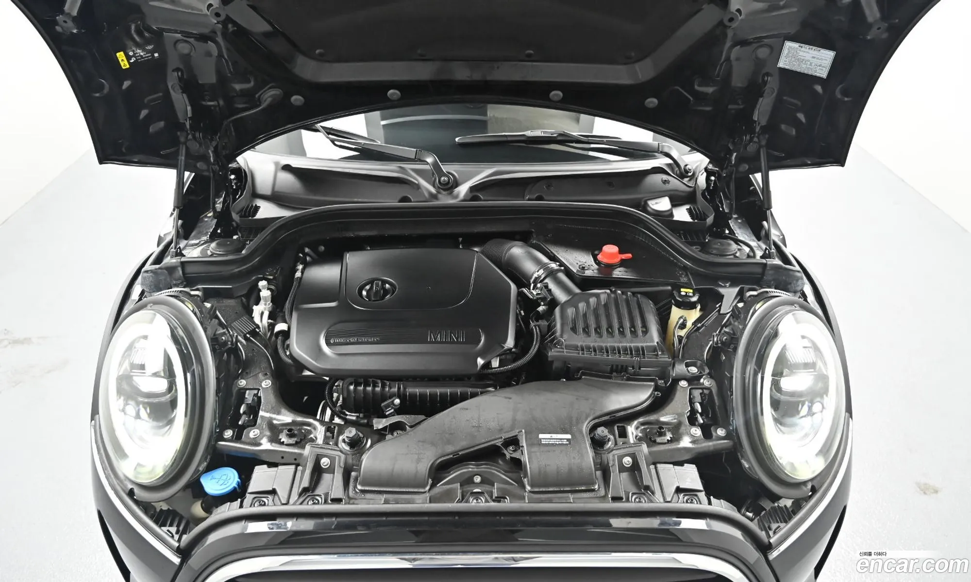 Mini Cooper 2022 — 6