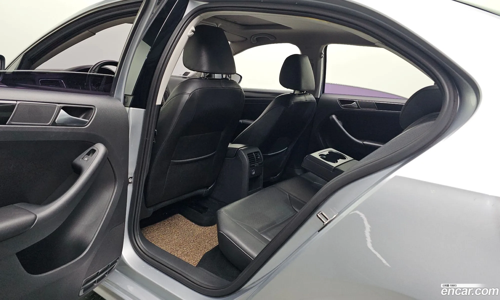 Volkswagen Jetta 2014 — 17