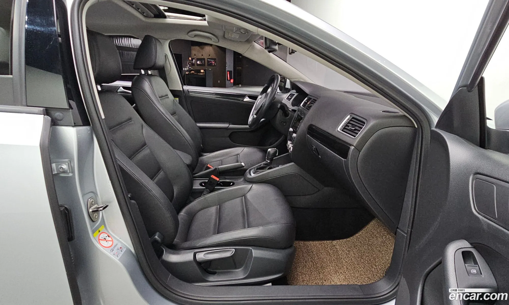 Volkswagen Jetta 2014 — 3