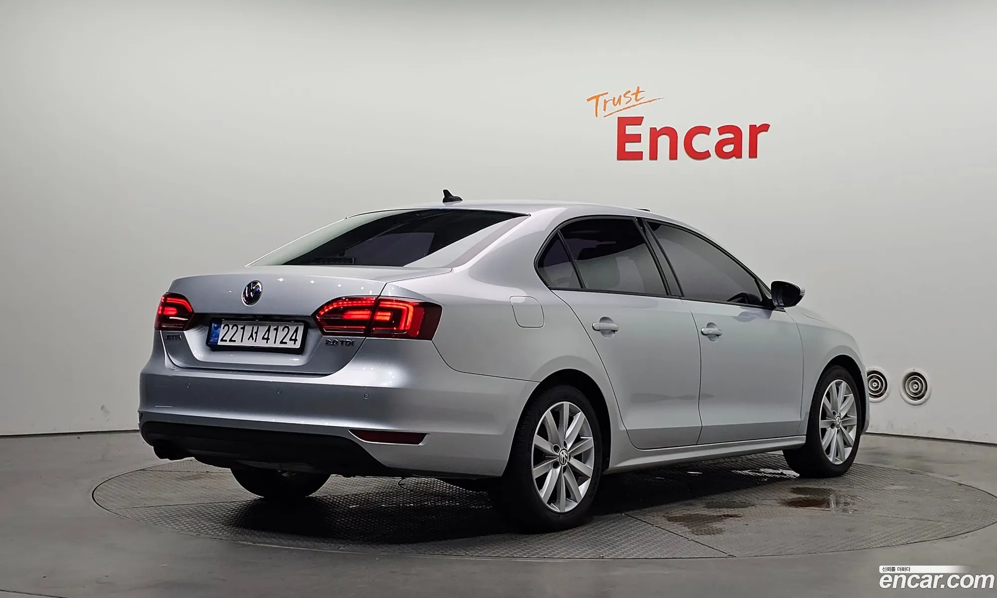Volkswagen Jetta 2014 — 2