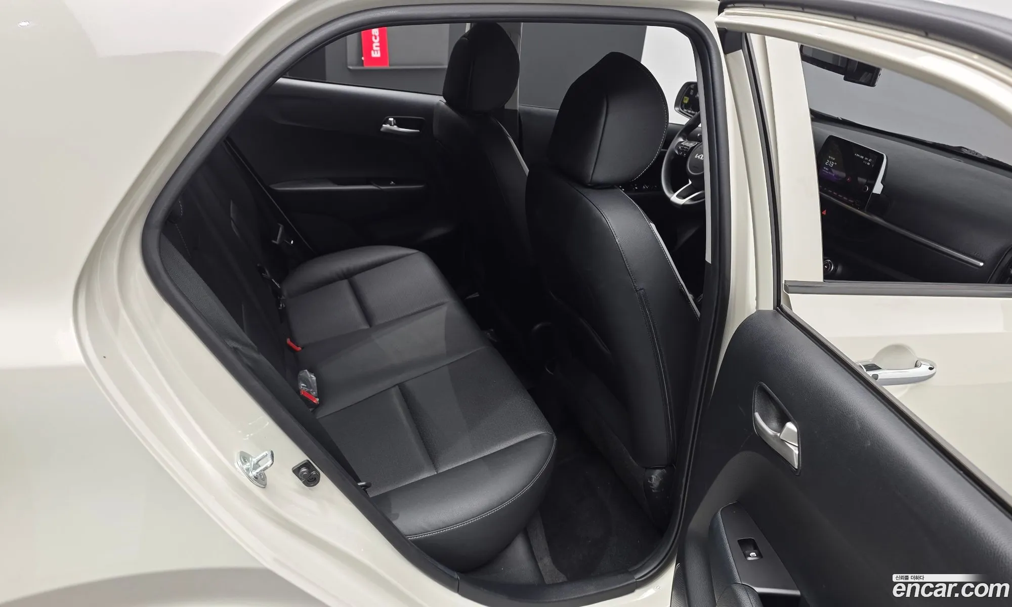 Kia Morning Urban 2022 — 24