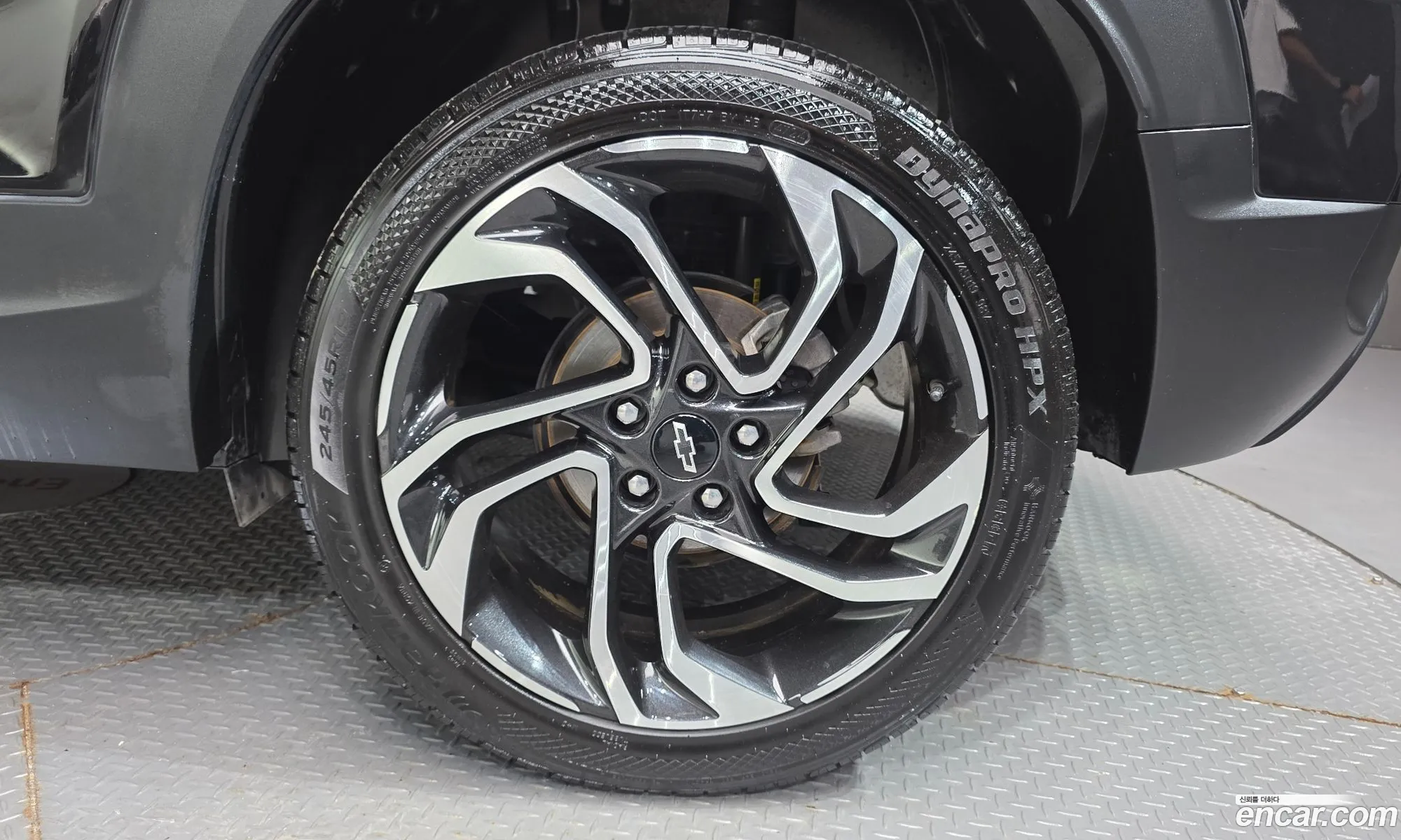 Chevrolet (GM Daewoo) Trailblazer 2023 — 24