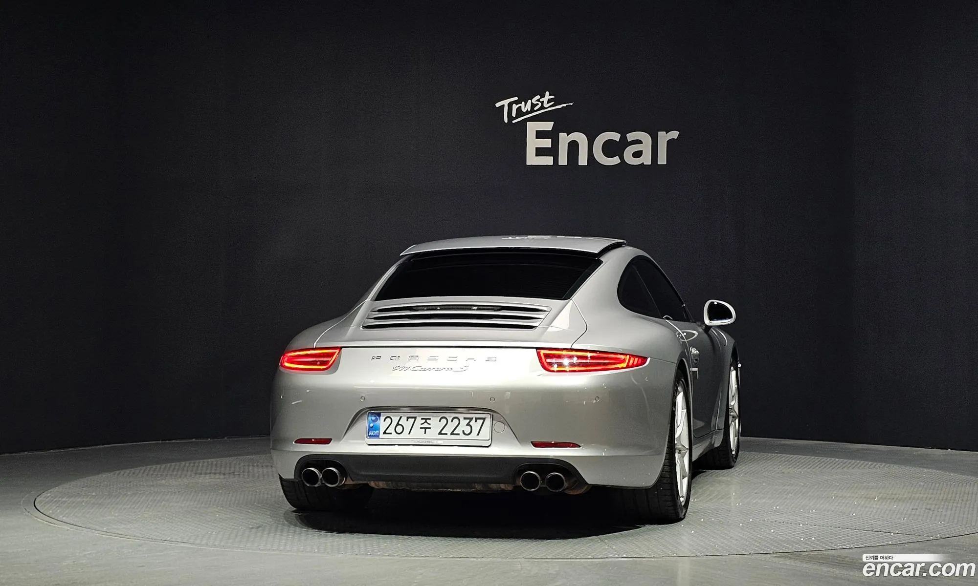 Porsche 911 2012 — 2