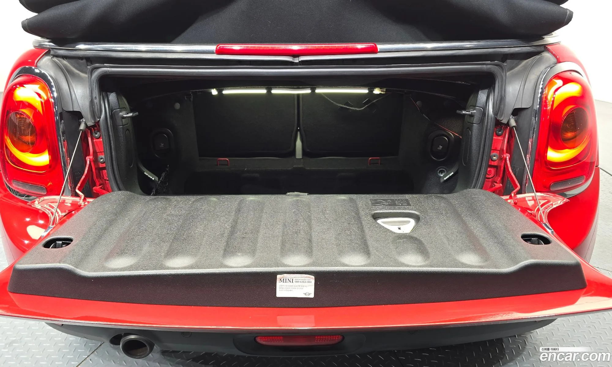 Mini Cooper Convertible 2017 WMWWG5103J3A80265 — 23