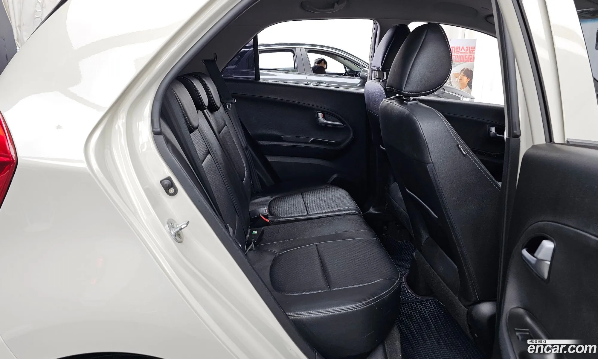 Kia Morning 2014 — 16