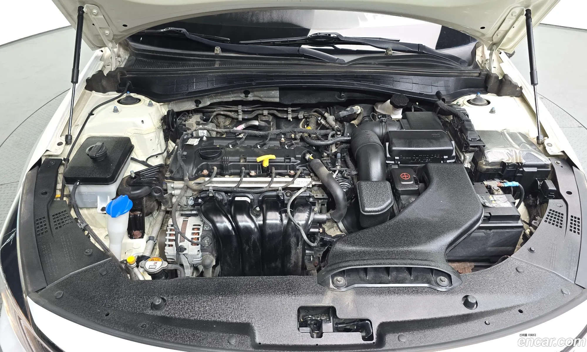 Kia K5 2017 — 14